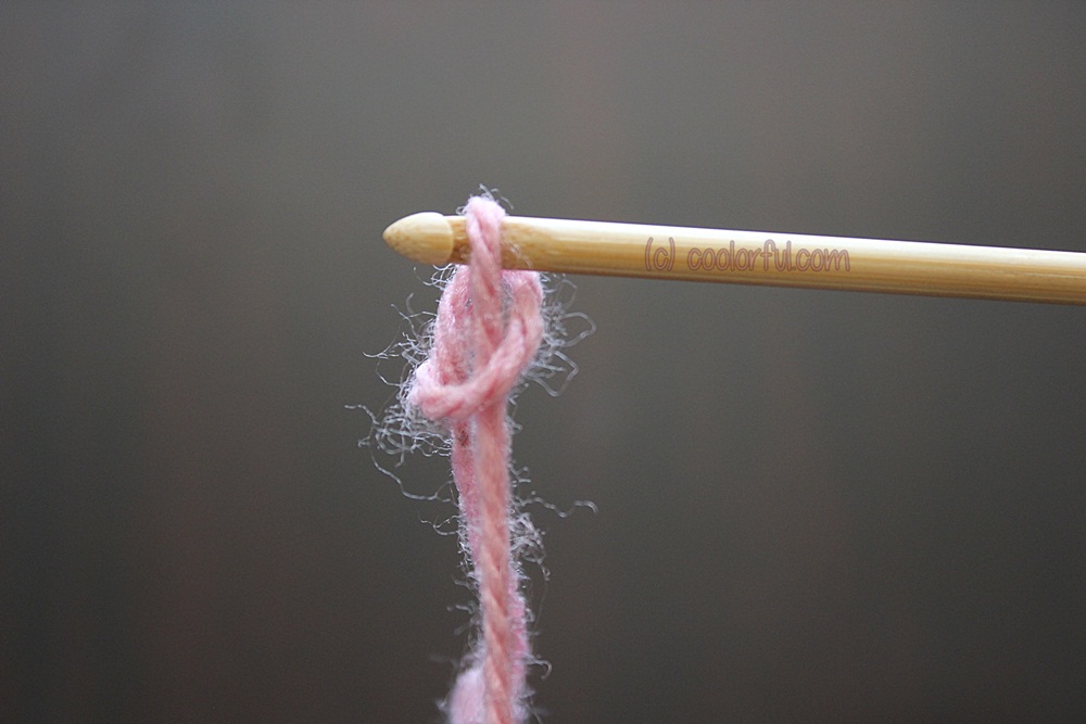 Method 2 on how to make the crochet Slipknot by Catalina Stan and